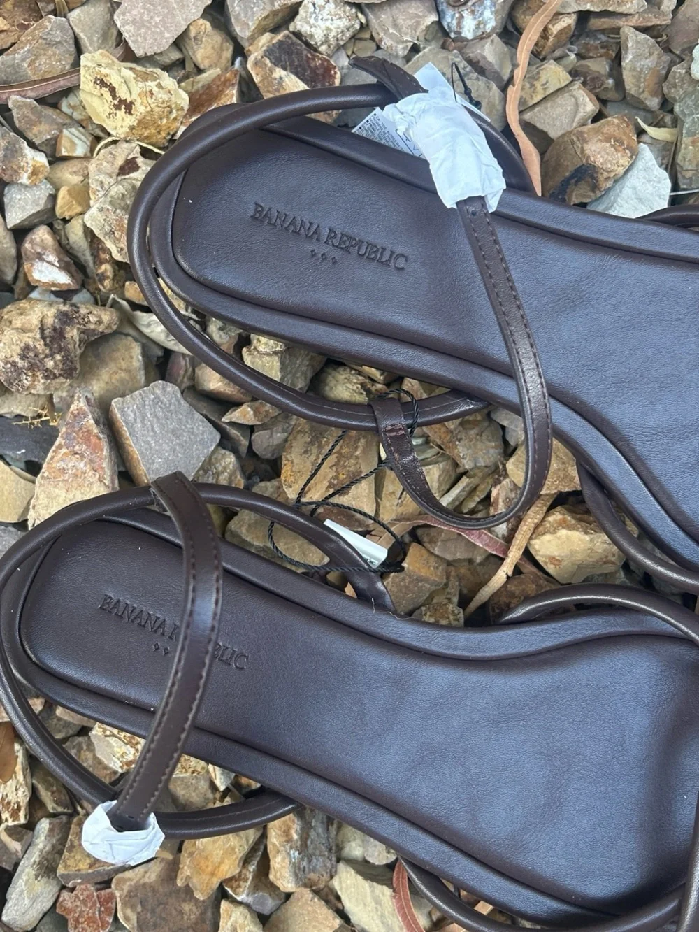 NWT Women’s Banana Republic Dark Brown Strappy Square-Toe Sandals size 10